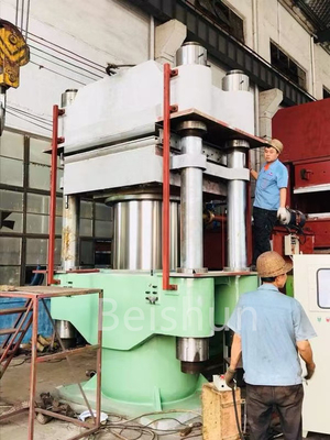 kupować 1500 ton Ciśnieniowy Gumowy Fender Hydraulic Vulcanizing Moulding Machine online manufacture