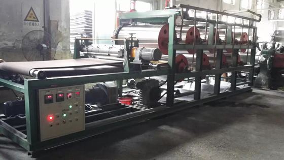 kupować Inteligentna maszyna chłodząca rolkami z zimną wodą może być wykorzystywana do chłodzenia folii gumowej i materiałów EVA online manufacture