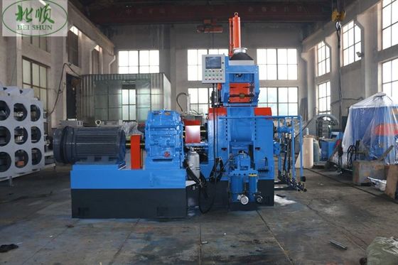 Dobra cena 110L pomieszczenie mieszane gumowe Mieszalnik wewnętrzny podawany przez górną maszynę pomocniczą w Internecie